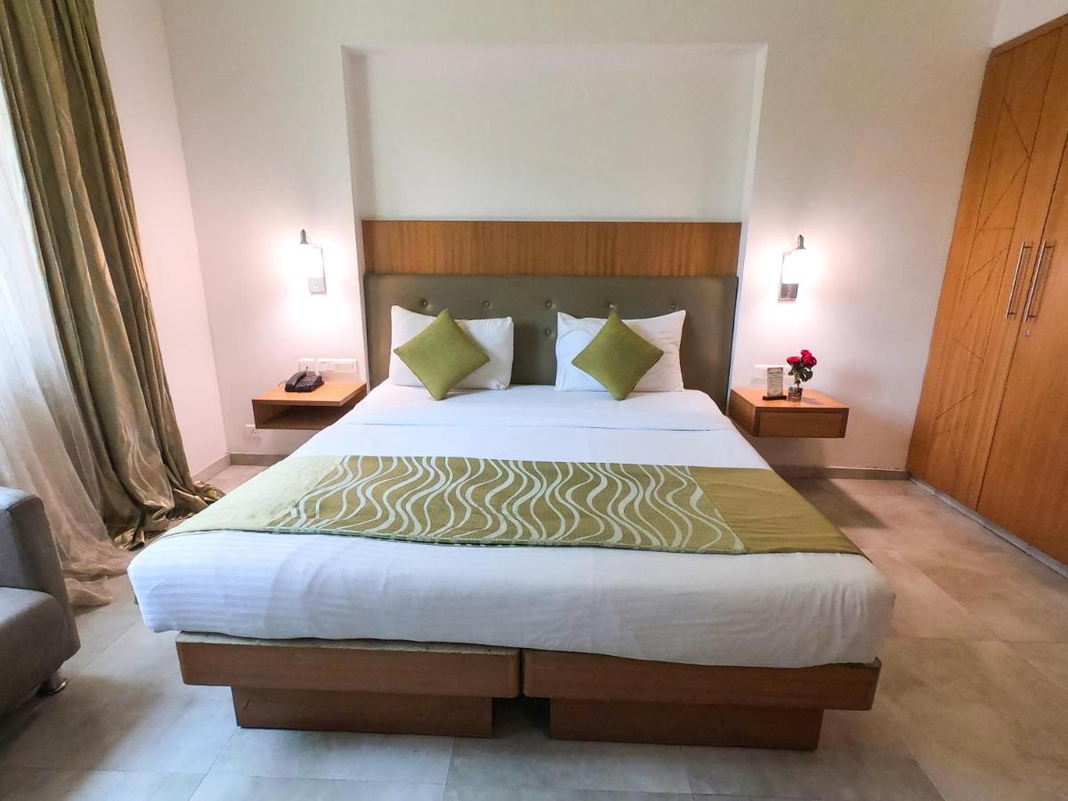 מנגלור The Verda Saffron Hotel מראה חיצוני תמונה