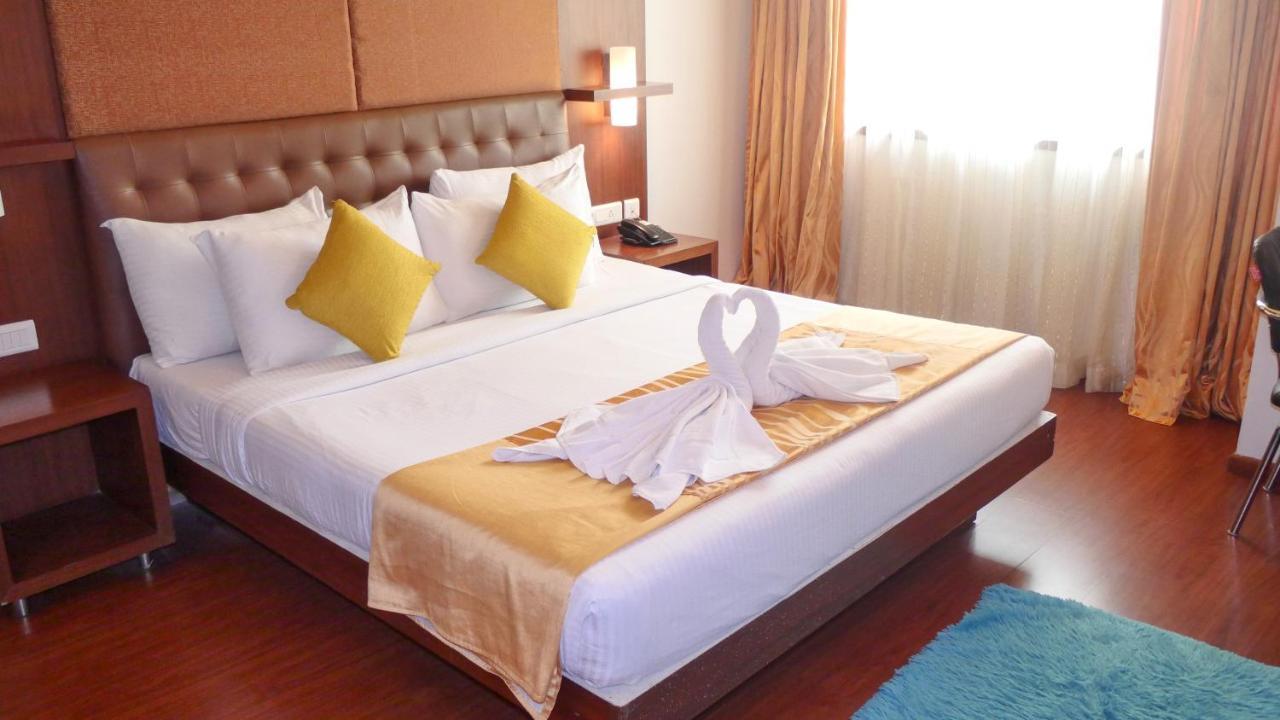 מנגלור The Verda Saffron Hotel מראה חיצוני תמונה