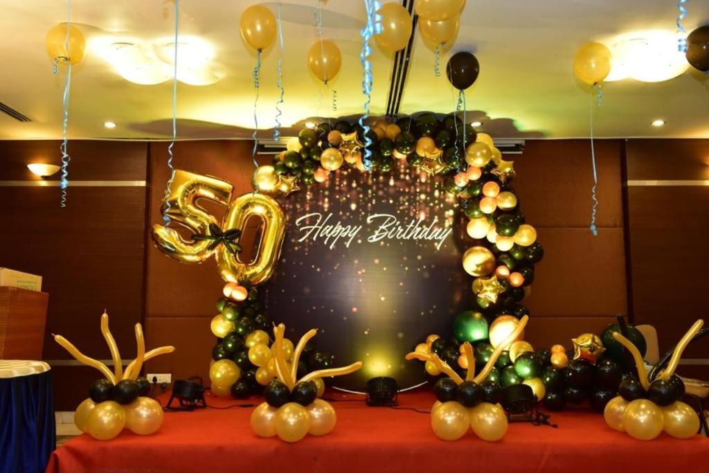 מנגלור The Verda Saffron Hotel מראה חיצוני תמונה
