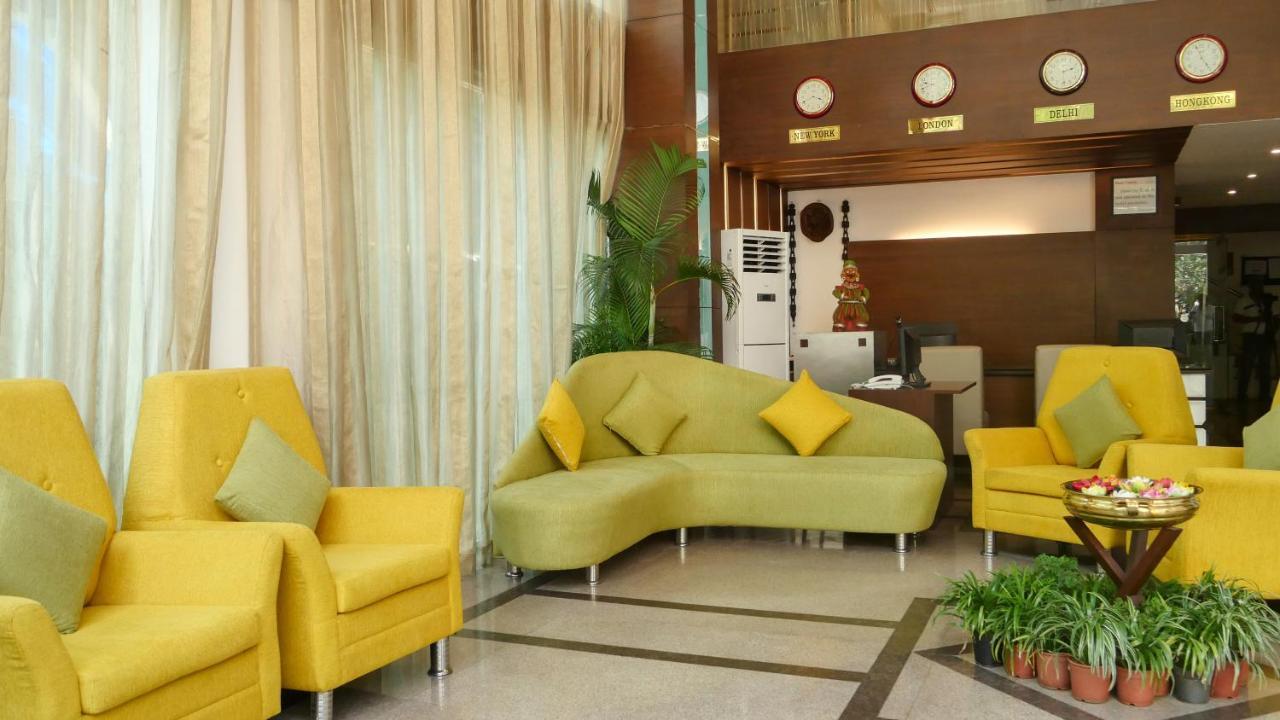 מנגלור The Verda Saffron Hotel מראה חיצוני תמונה