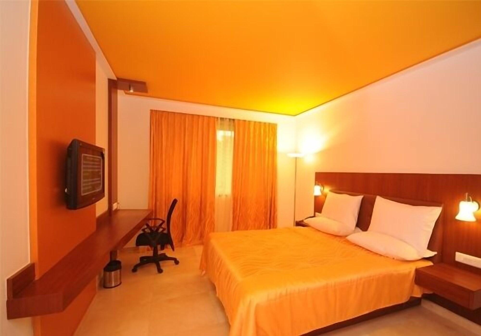 מנגלור The Verda Saffron Hotel מראה חיצוני תמונה